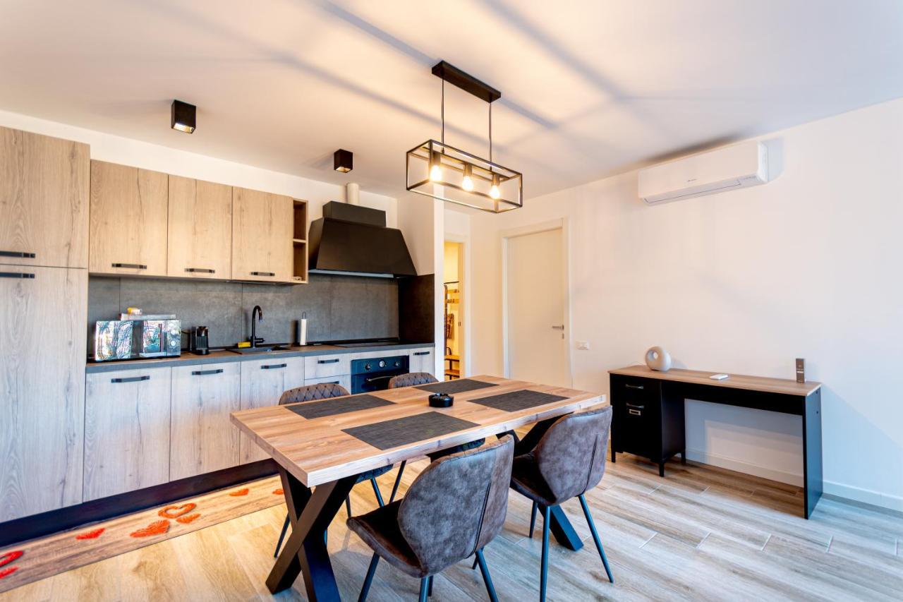 Casa Vacanze Montebello Trieste Eksteriør billede