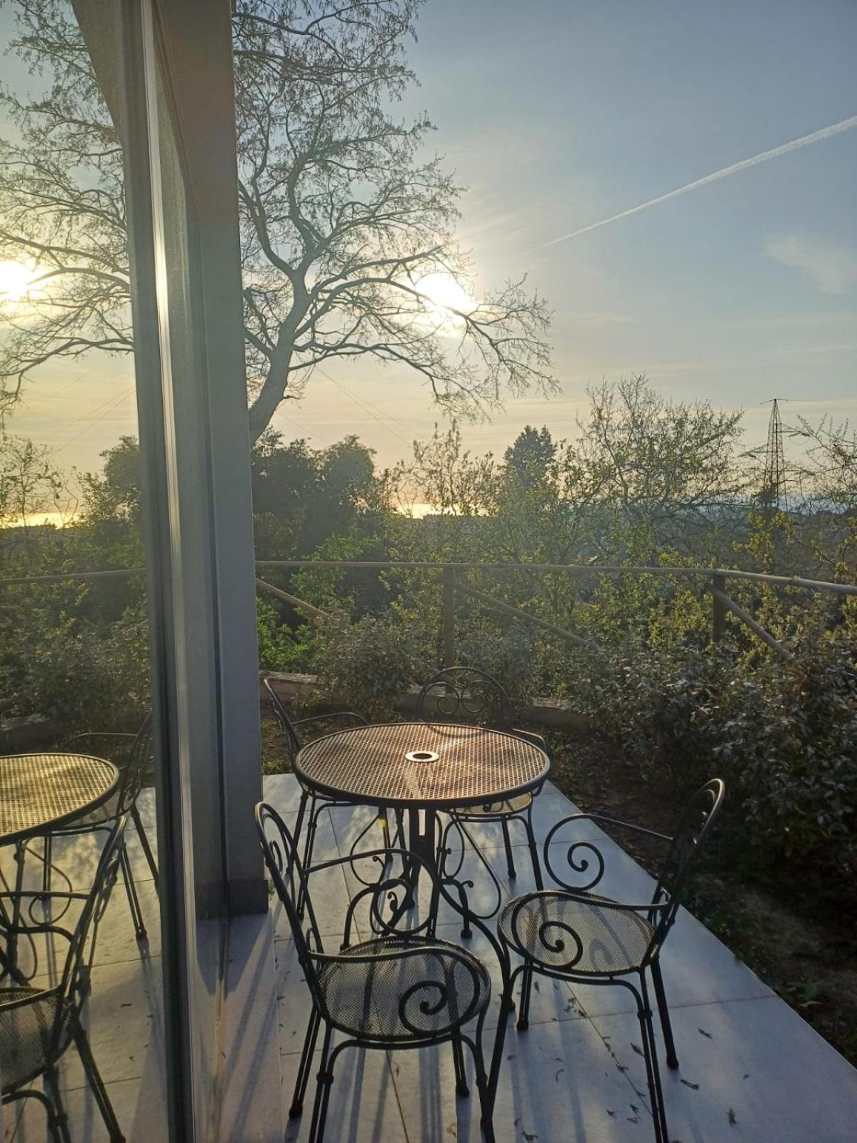 Casa Vacanze Montebello Trieste Eksteriør billede